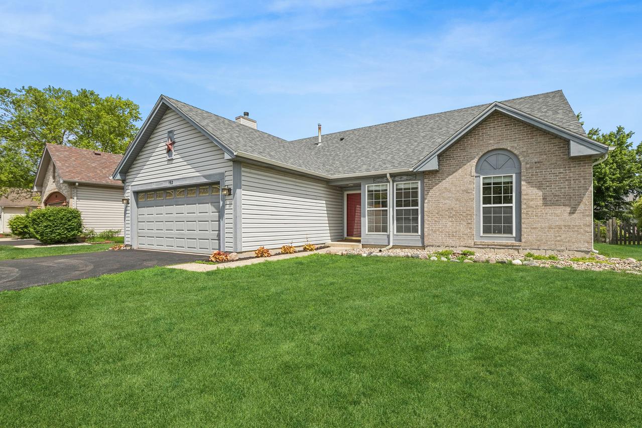 192 Heritage Tr., Hainesville, IL 60030