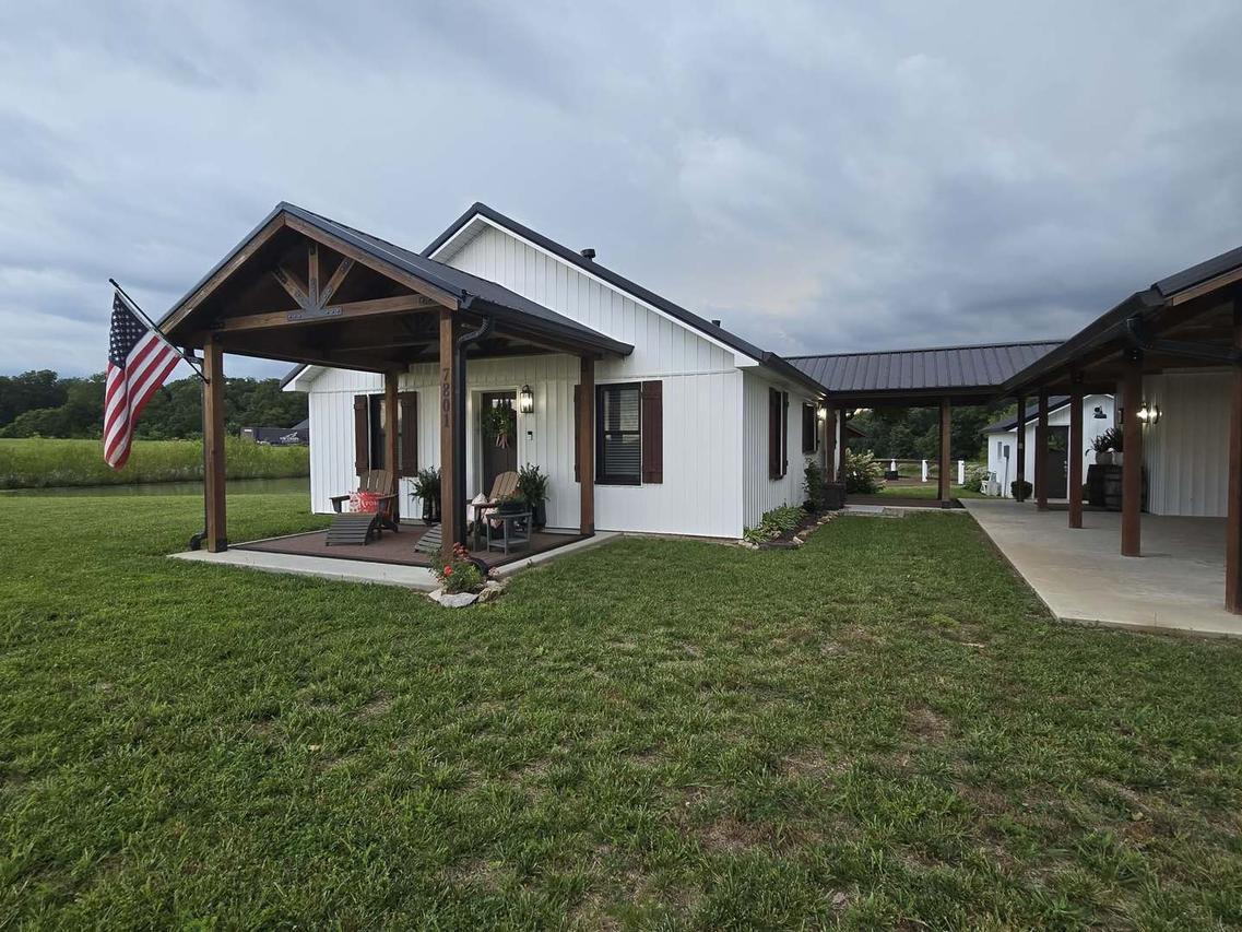 7801 Belle Prairie Rd., Dahlgren, IL 62828