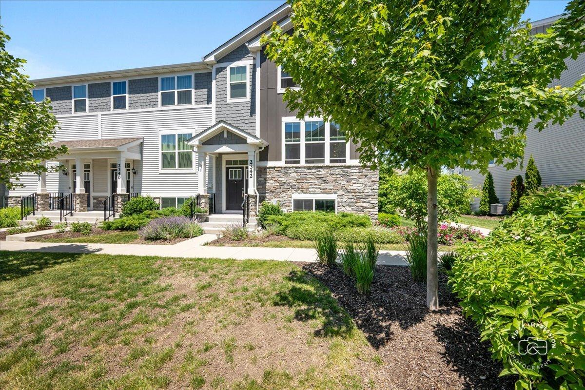 2342 Southwind Blvd., South Elgin, IL 60177