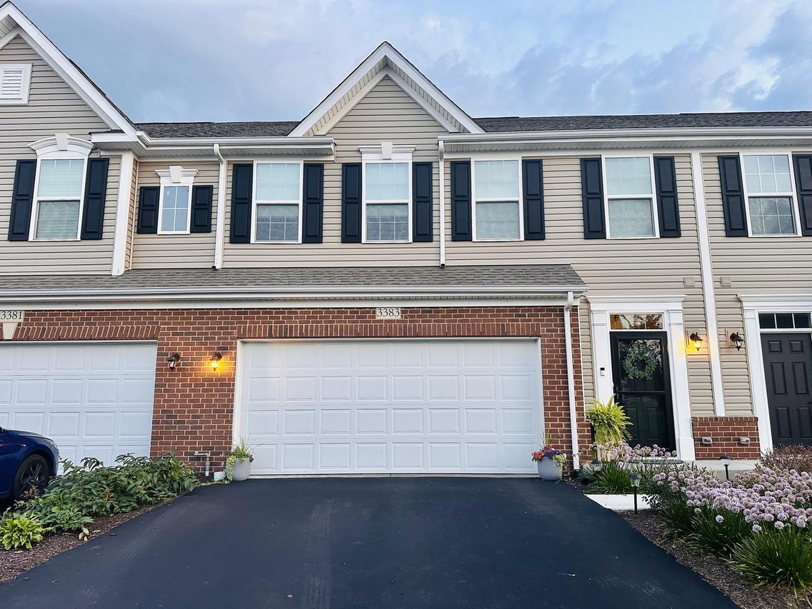 3383 Helene Rieder Dr., Montgomery, IL 60538