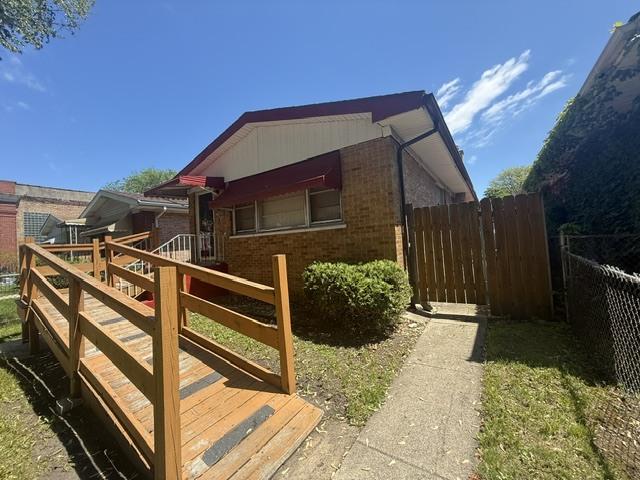 5953 S Throop St., Chicago, IL 60636