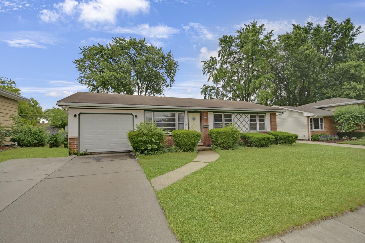 16801 Odell Ave., Tinley Park, IL 60477