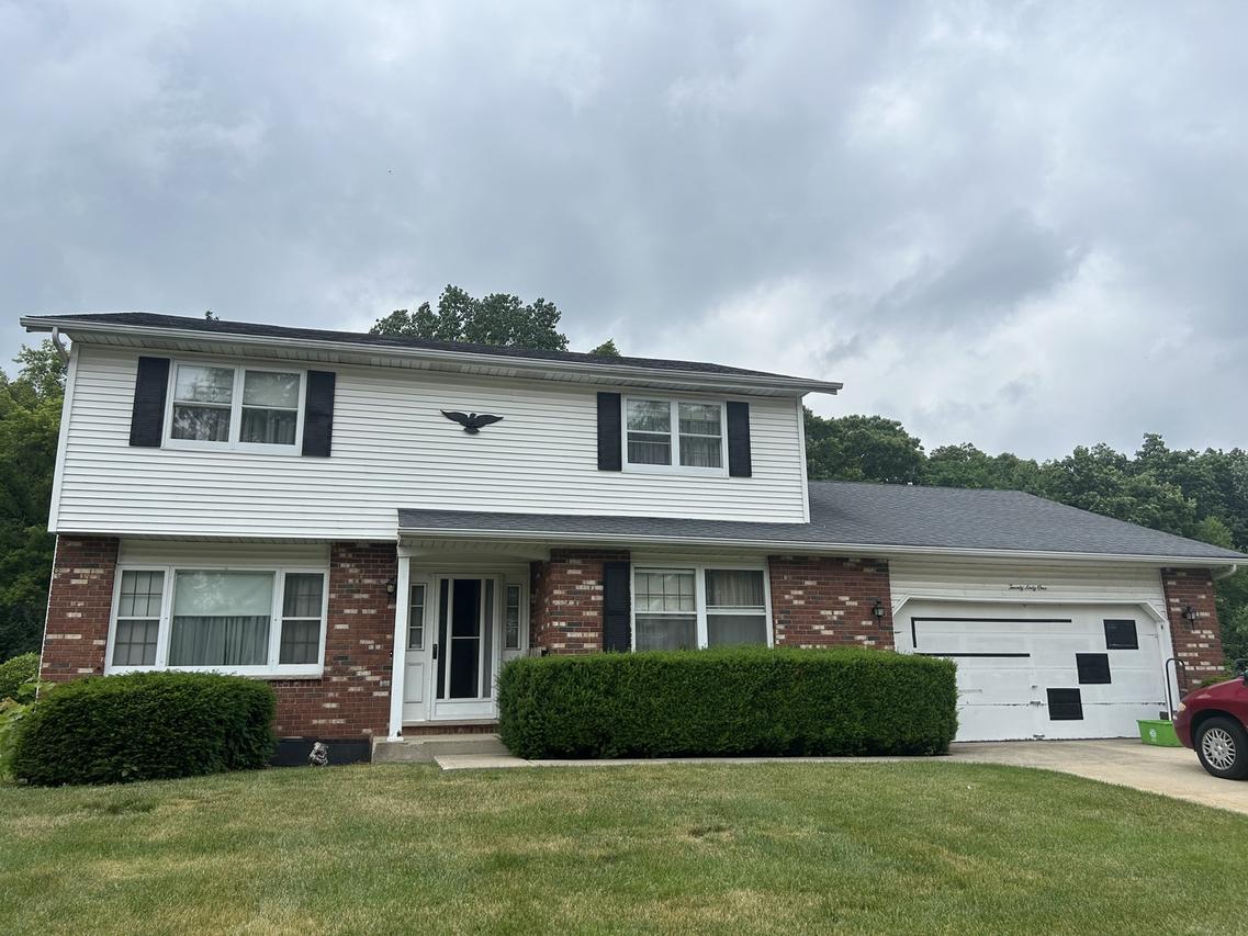 2061 Monday Dr., Elgin, IL 60123