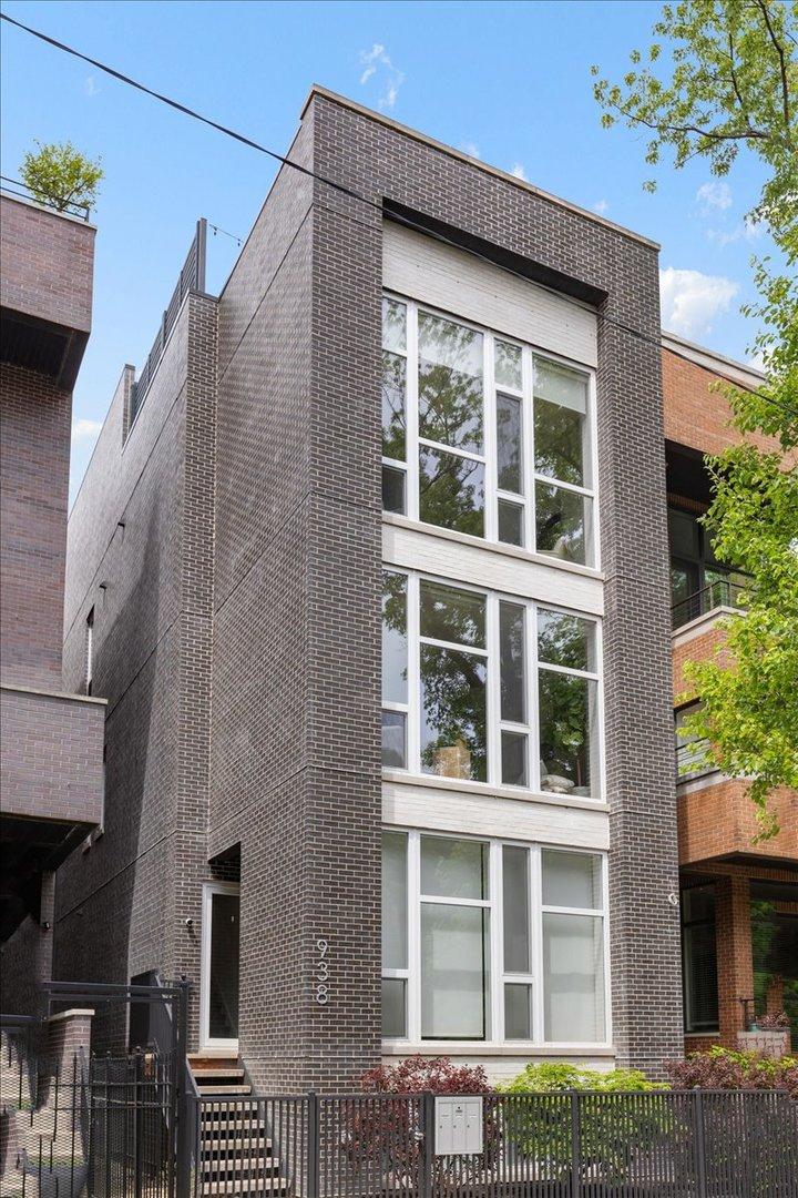 938 N Winchester Ave. #3, Chicago, IL 60622