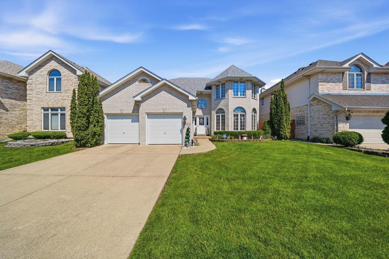 10813 Cook Ave., Oak Lawn, IL 60453