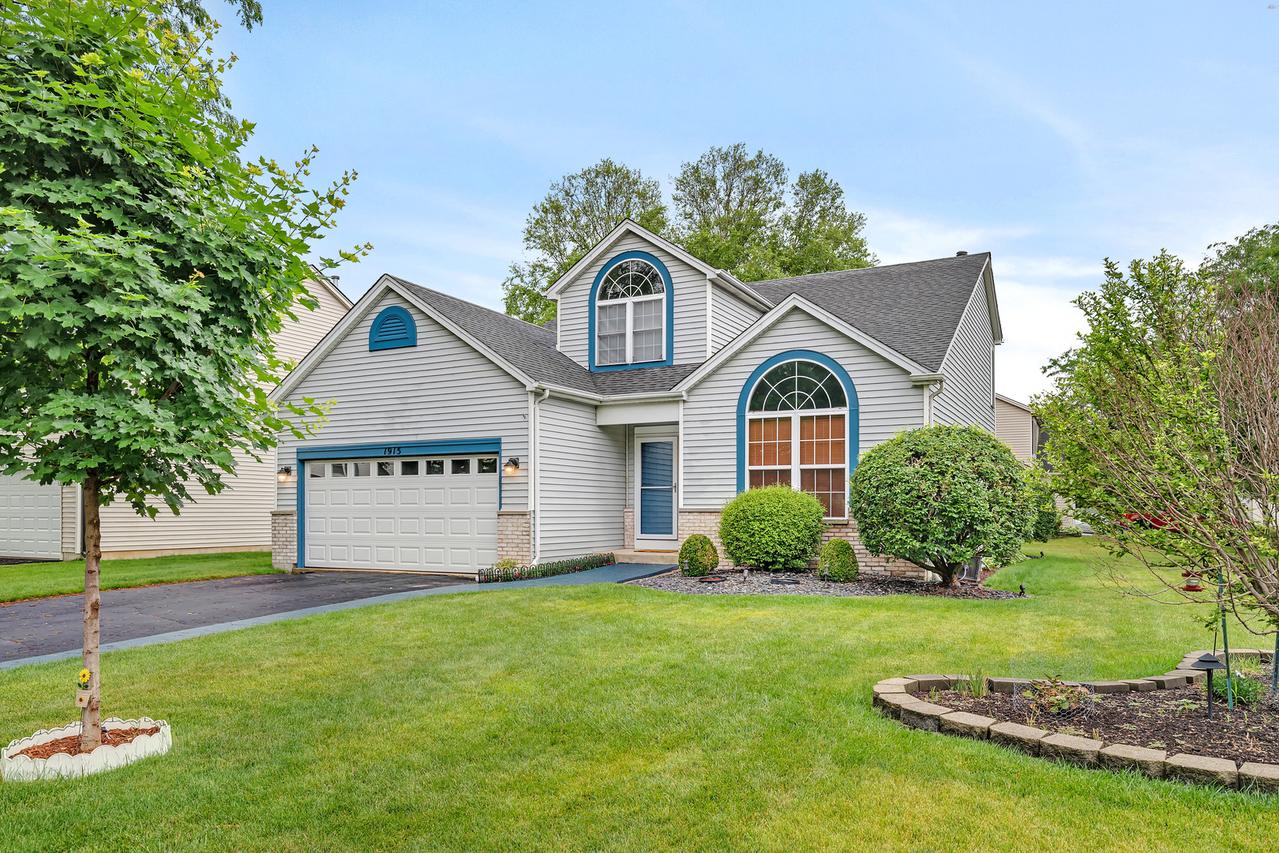 1915 Somerset Ct., Romeoville, IL 60446