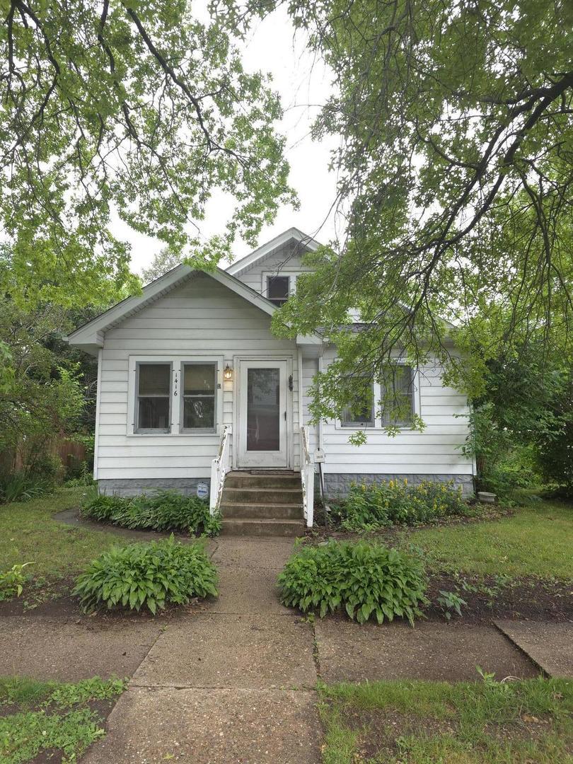 1416 N Court St., Rockford, IL 61103