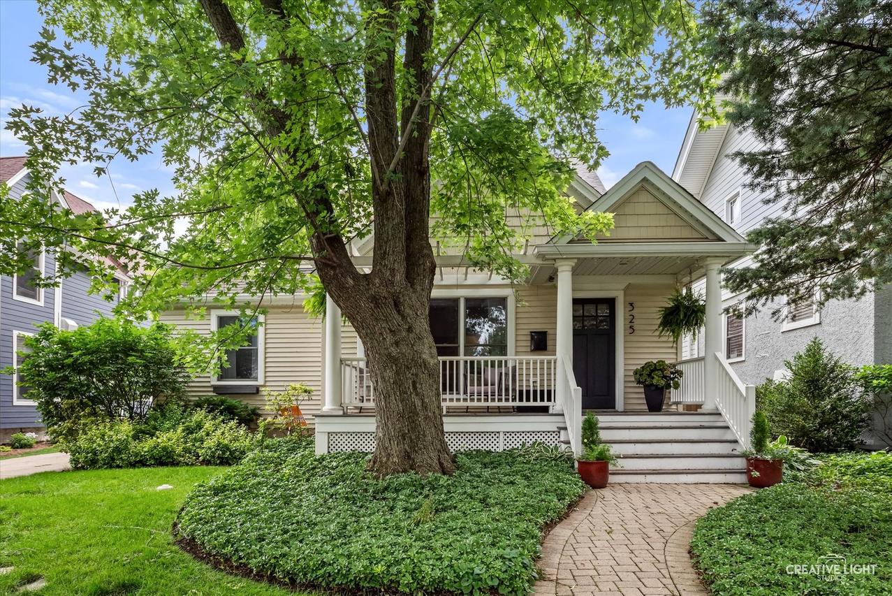 325 S Madison Ave., La Grange, IL 60525