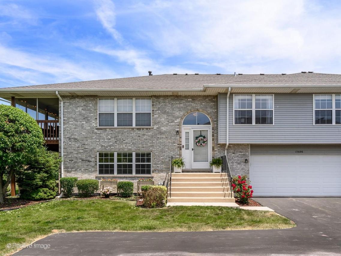 15606 Centennial Ct., Orland Park, IL 60462