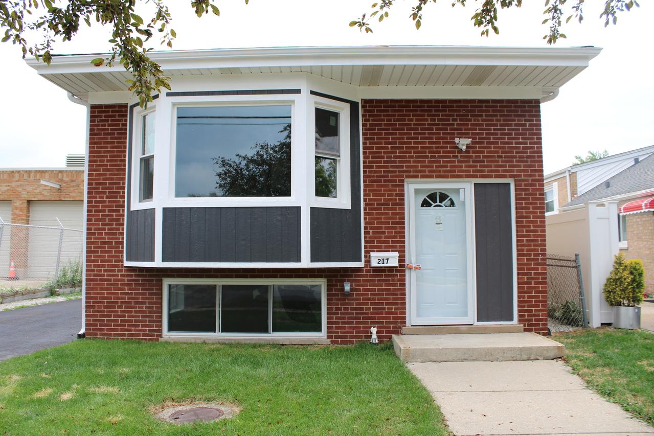217 Eastern Ave., Bellwood, IL 60104