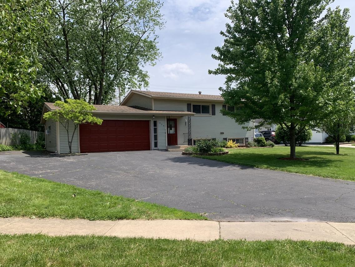 119 Ridge Ln., Geneva, IL 60134