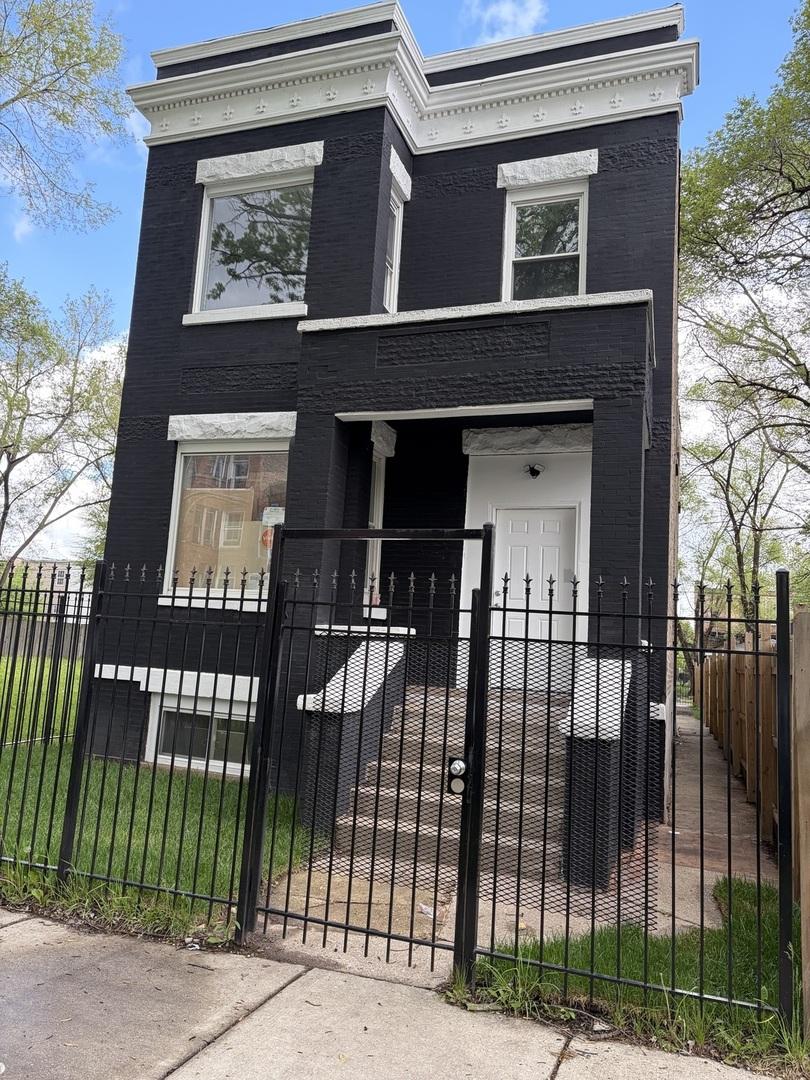 4108 W Wilcox St., Chicago, IL 60624
