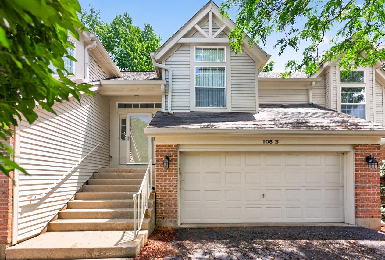 105 Ione Dr. #B, South Elgin, IL 60177