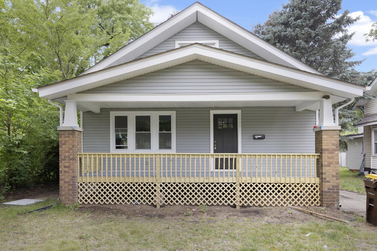 2009 S 4th St., Rockford, IL 61104