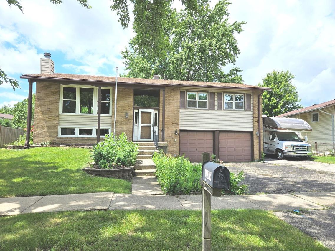 539 Hampshire Ln., Bolingbrook, IL 60440