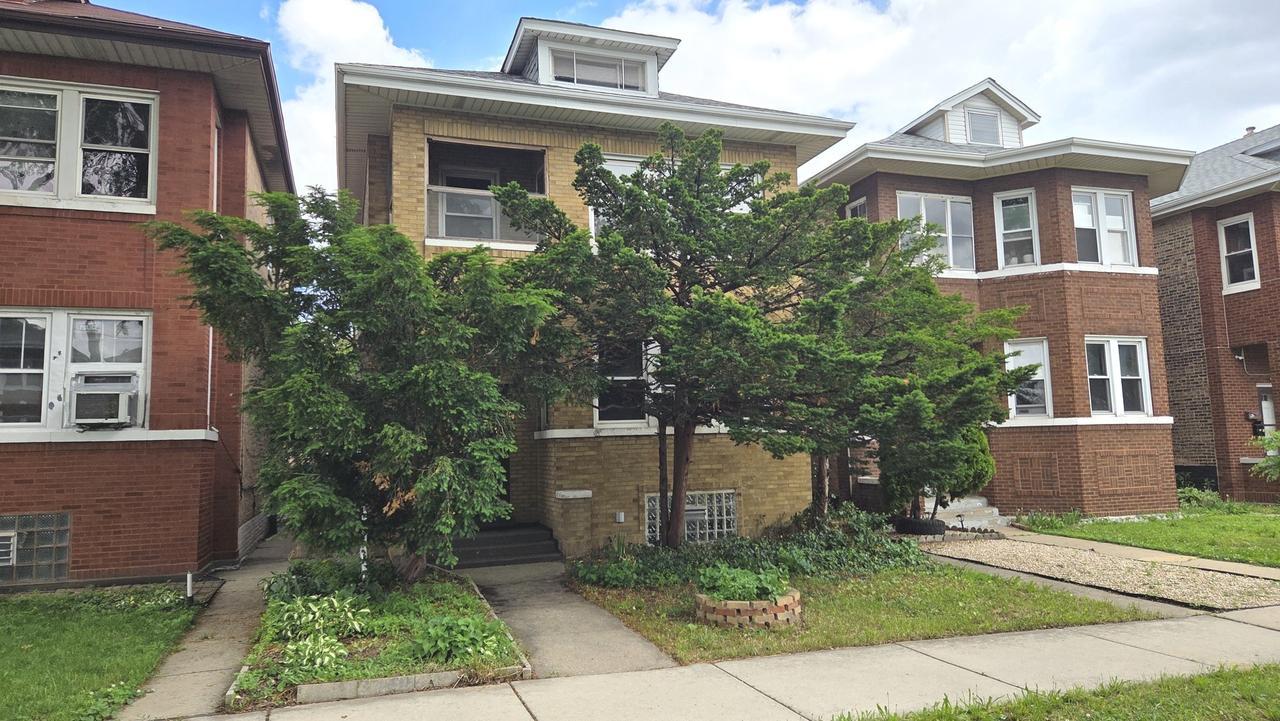4307 S Sawyer Ave., Chicago, IL 60632