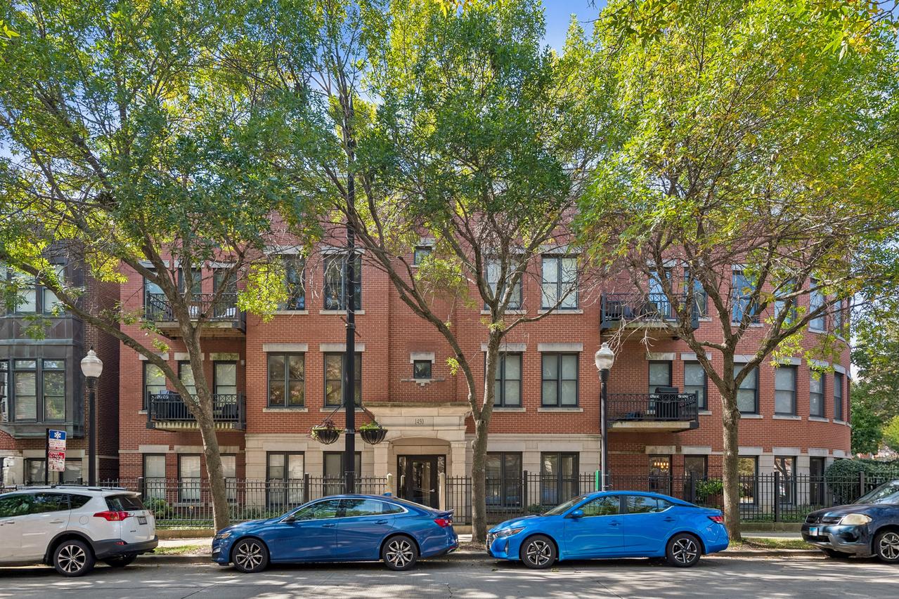 1450 S Halsted St. #1A, Chicago, IL 60607