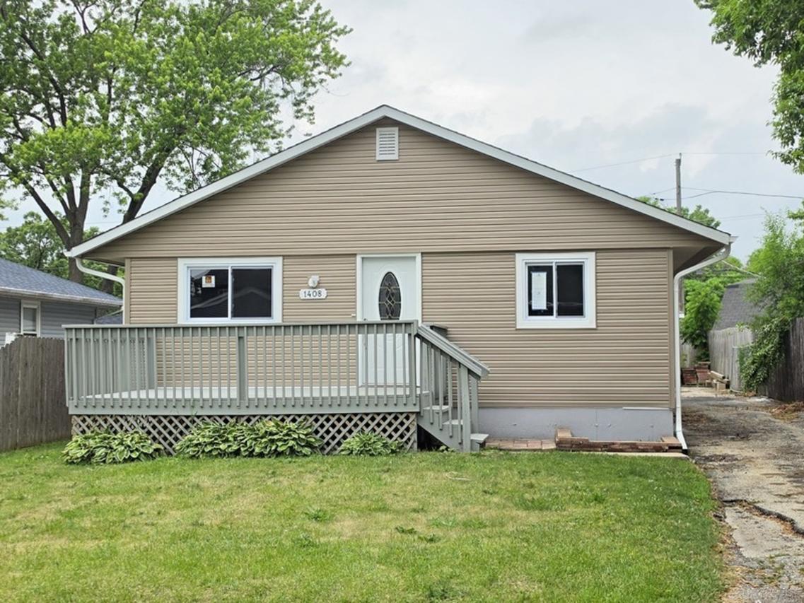1408 Barberry Ln., Round Lake Beach, IL 60073
