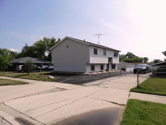 2125 Wright Ave., North Chicago, IL 60064