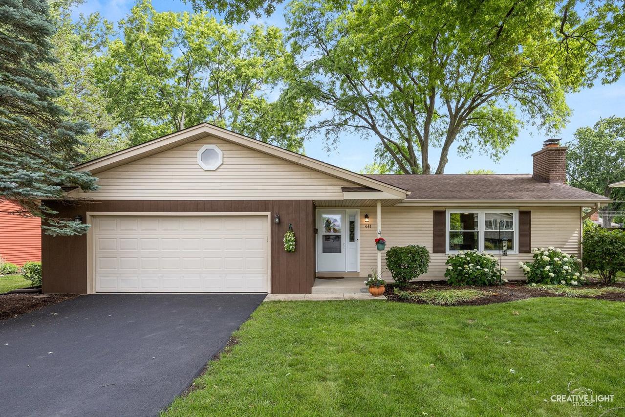 441 Tupelo Ave., Naperville, IL 60540