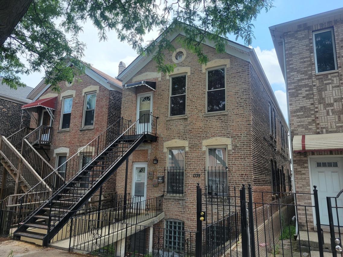 1339 W 31st St., Chicago, IL 60608