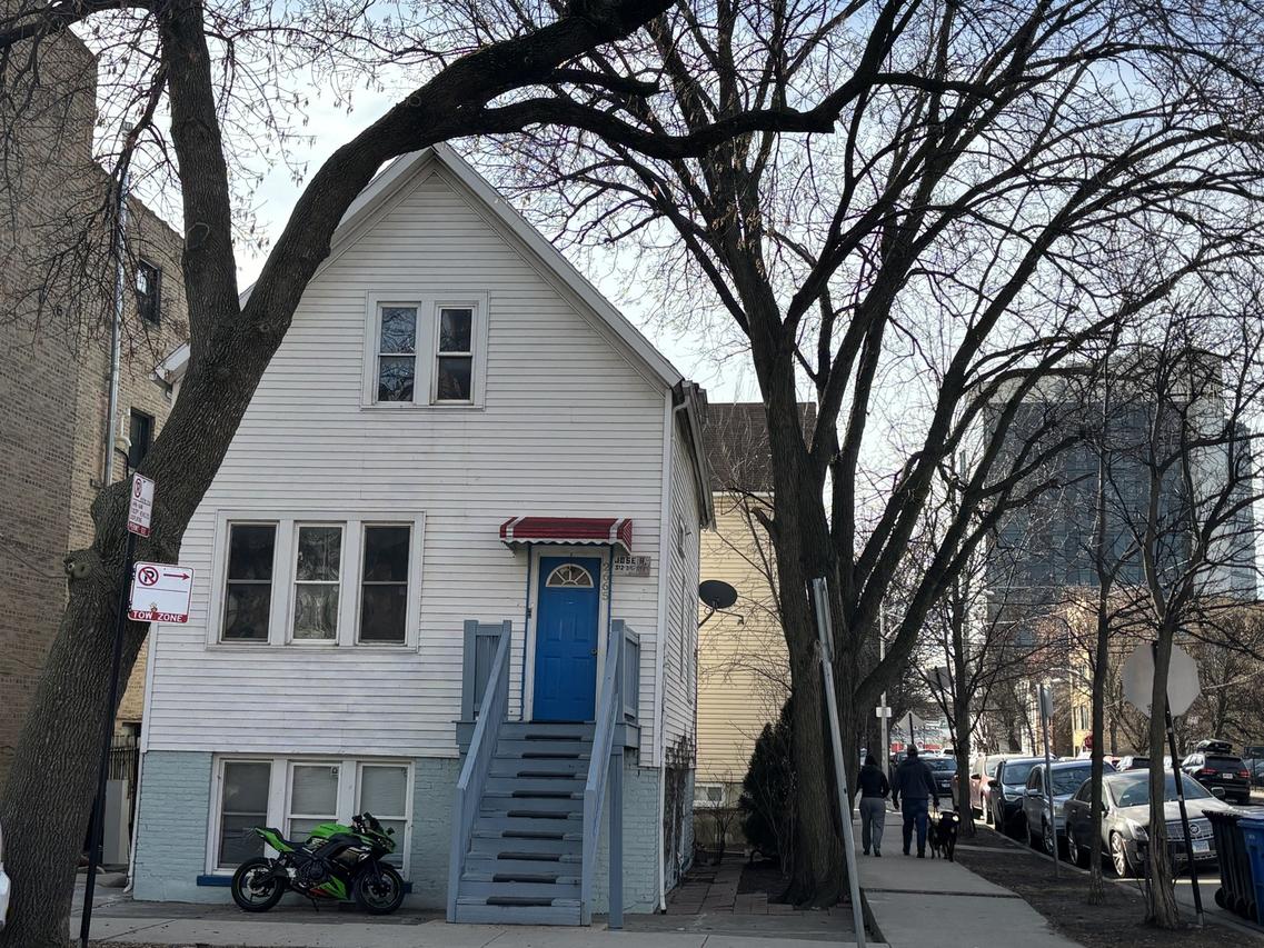 2665 W Medill Ave., Chicago, IL 60647
