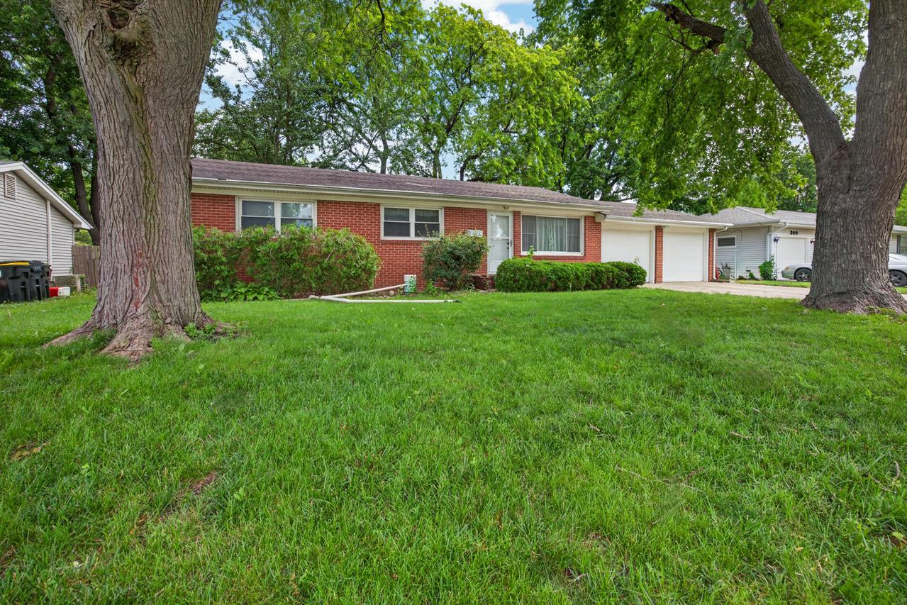 302 Belview Ave., Normal, IL 61761