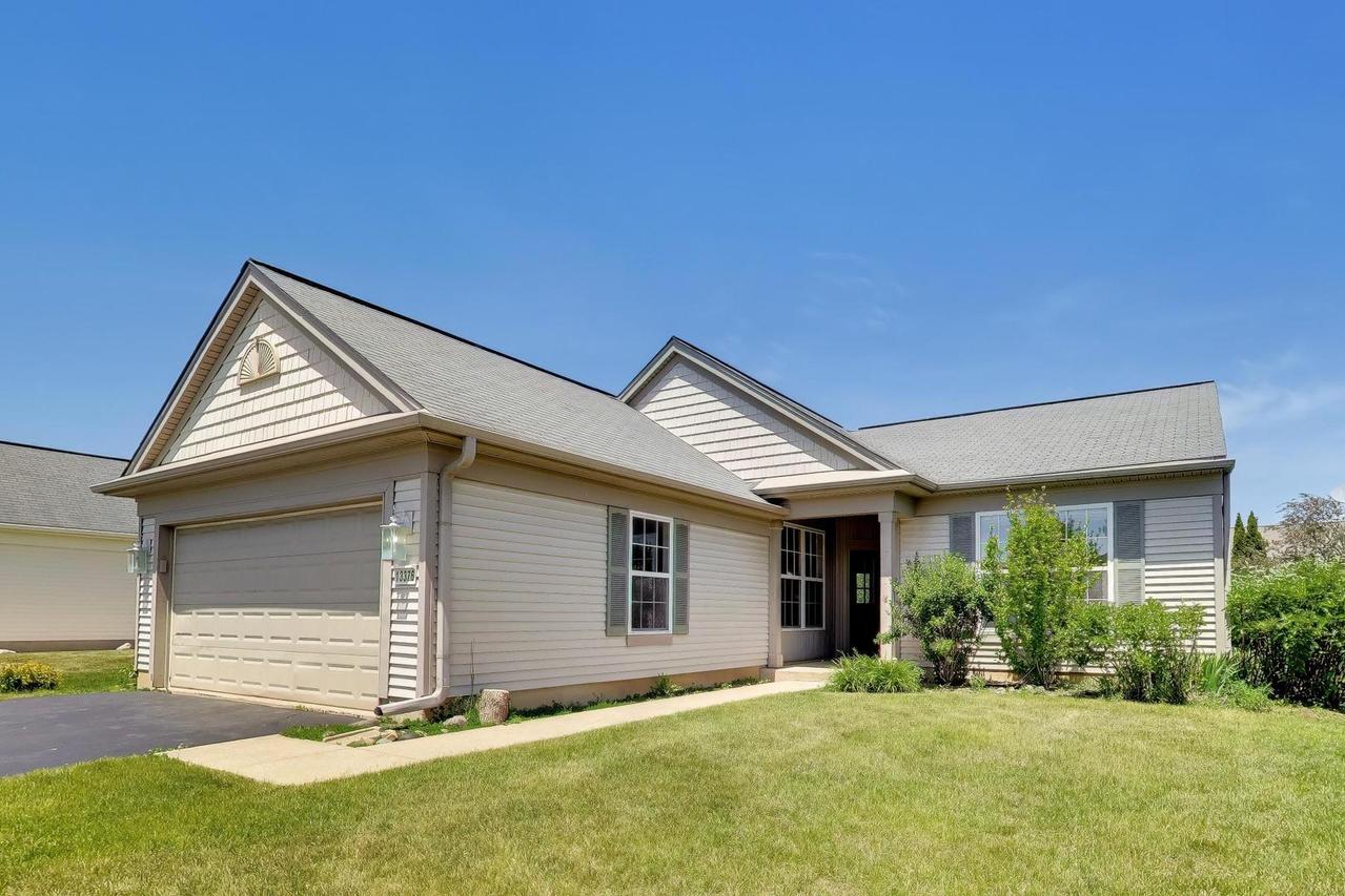 13376 Cadence Dr., Huntley, IL 60142