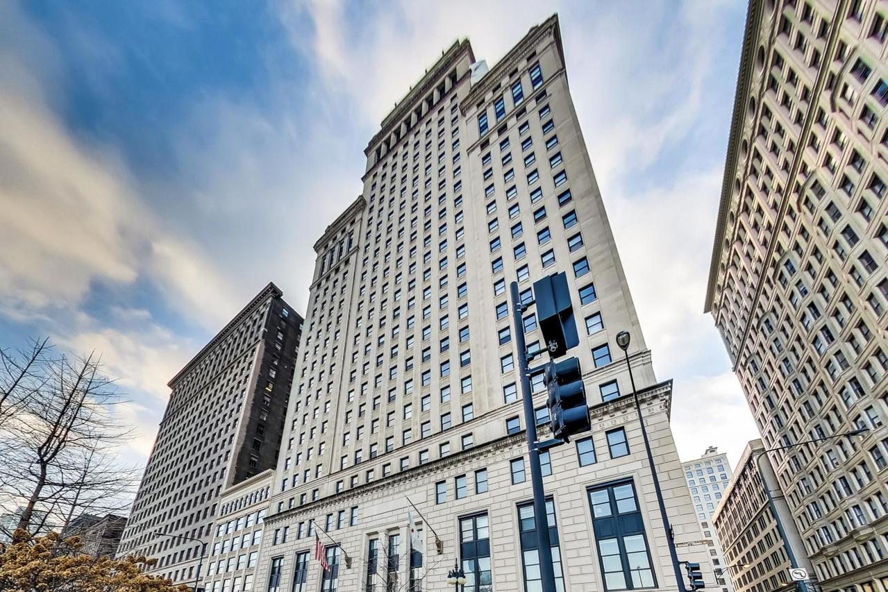 310 S Michigan Ave. #1607, Chicago, IL 60604