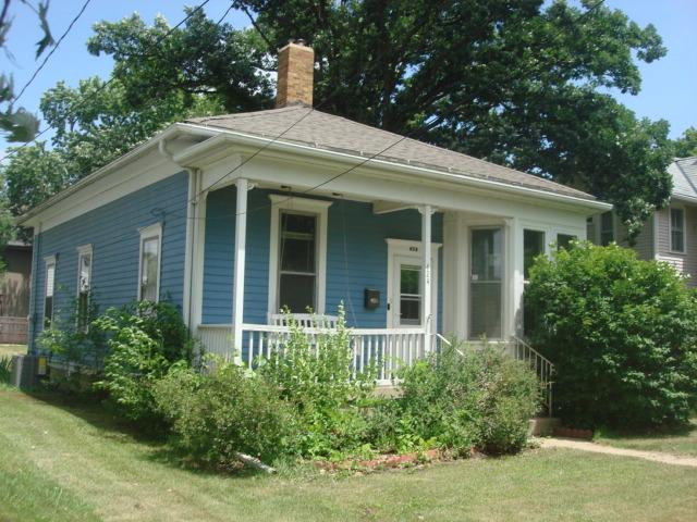 424 E Main St., Ottawa, IL 61350