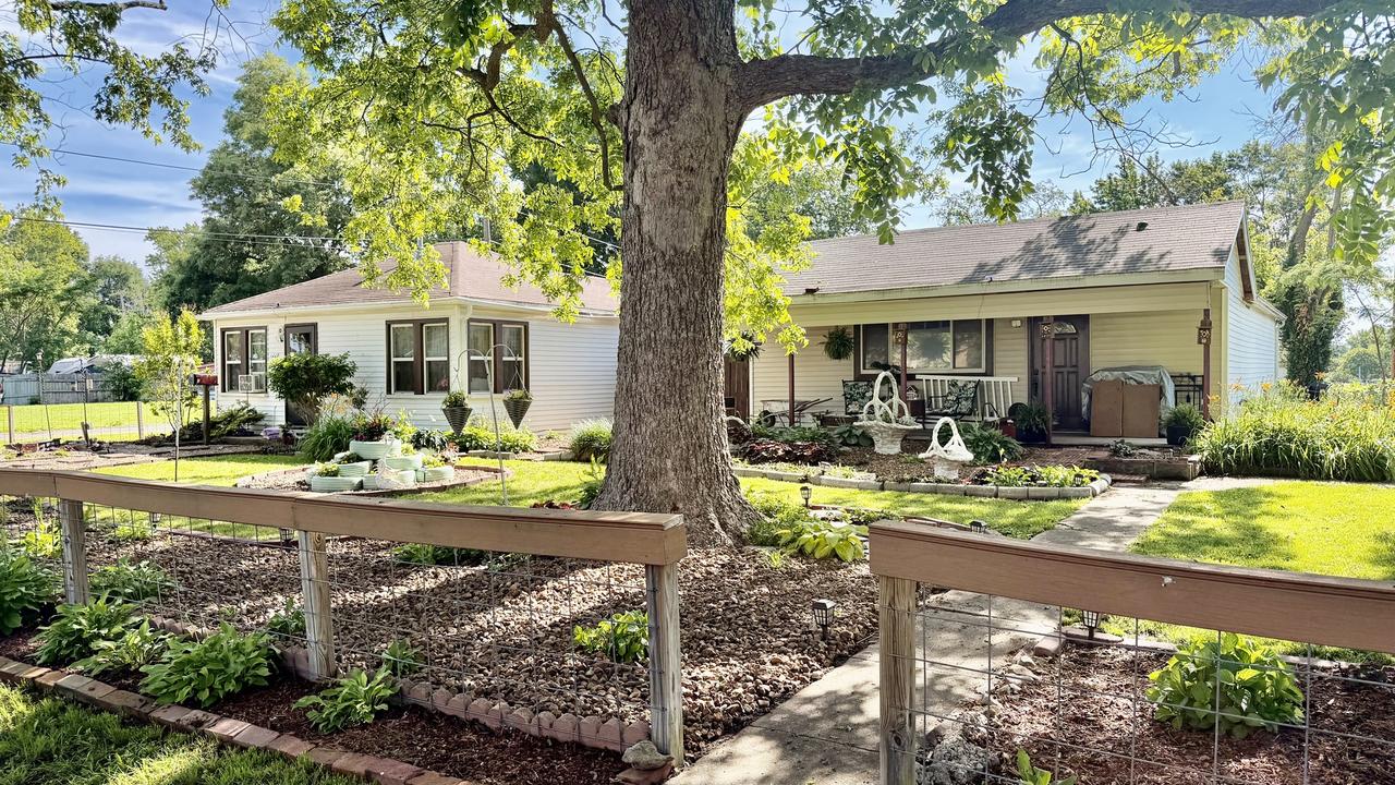 1225 Mckee St., Centralia, IL 62801