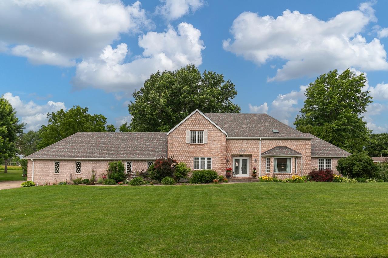 10910 51st Street Ct., Milan, IL 61264