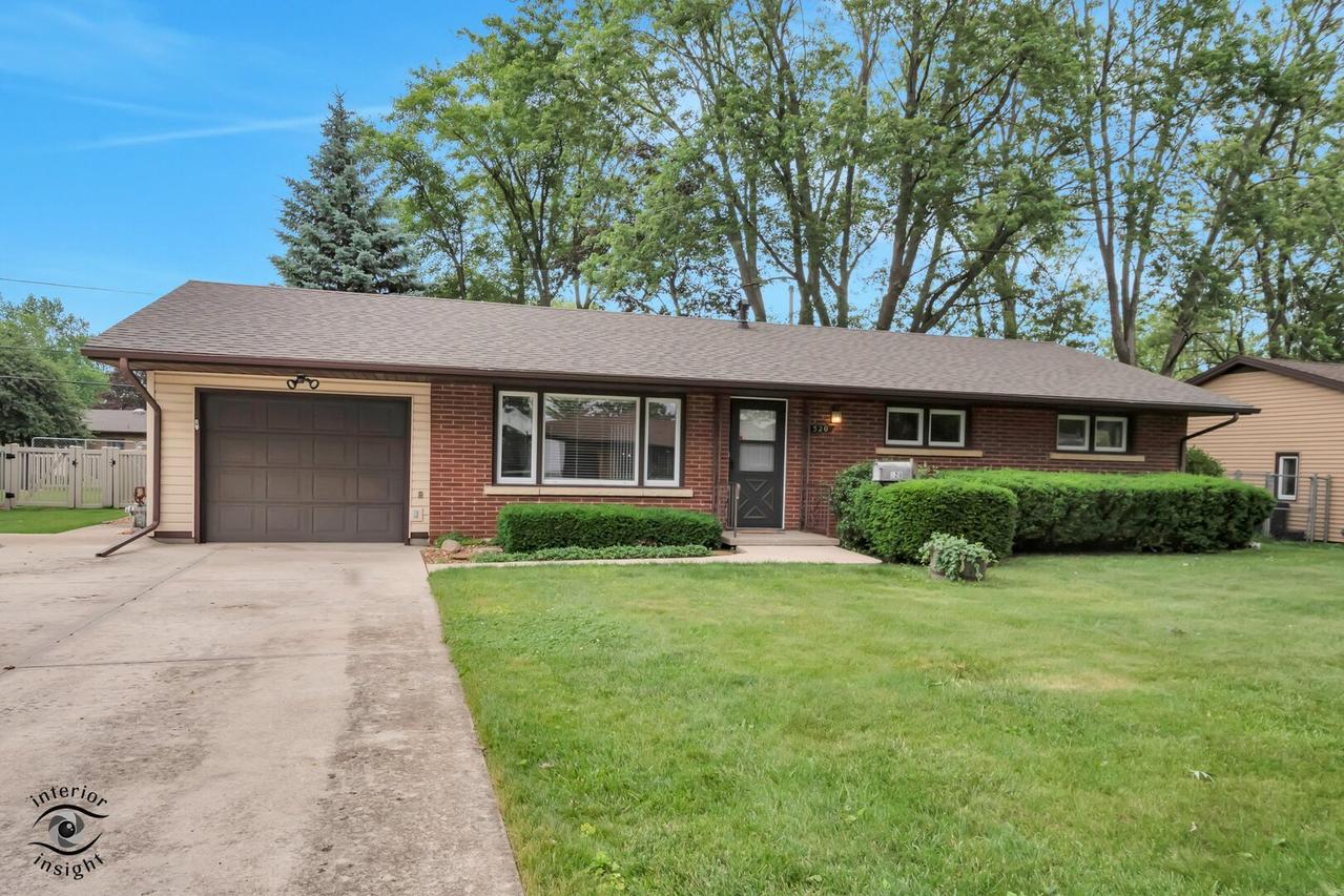 520 Evergreen Ln., Bradley, IL 60915