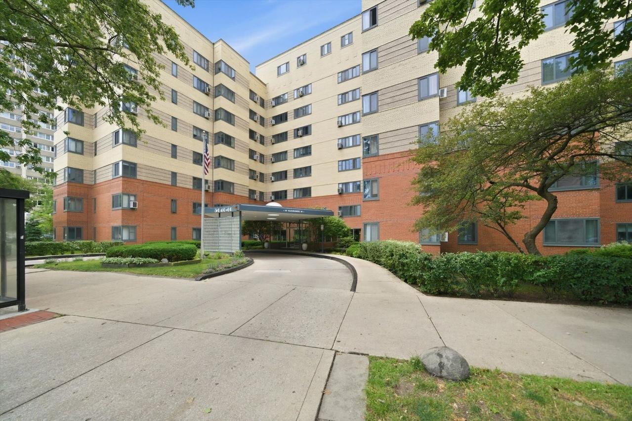 5044 N Marine Dr. #A7, Chicago, IL 60640