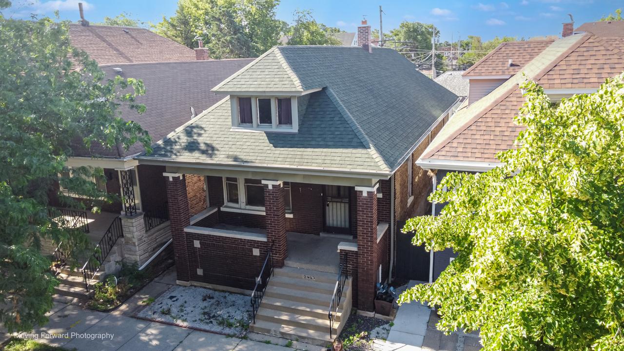 2647 W 69th St., Chicago, IL 60629