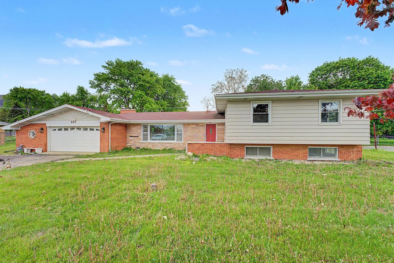 437 N Meacham Rd., Schaumburg, IL 60173