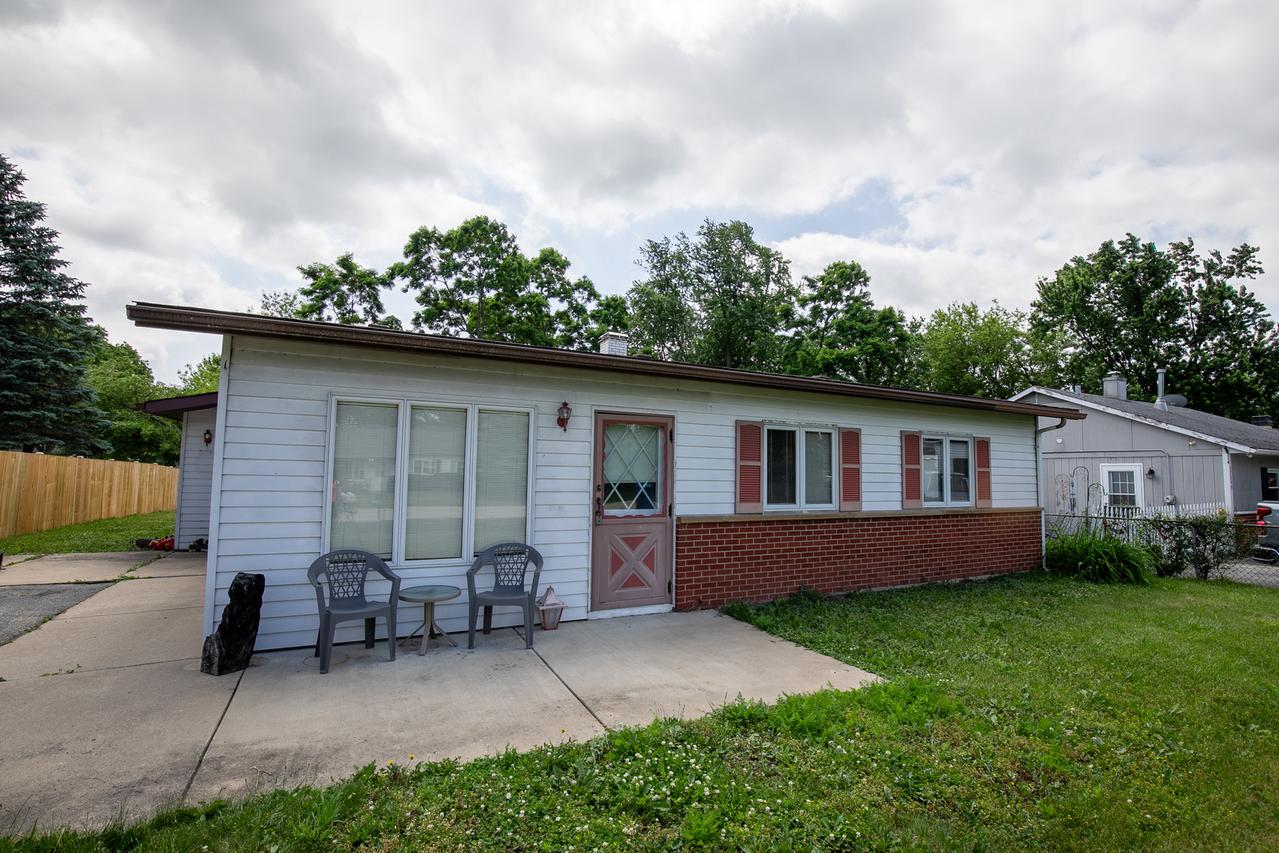 37259 N Fairview Ln., Lake Villa, IL 60046