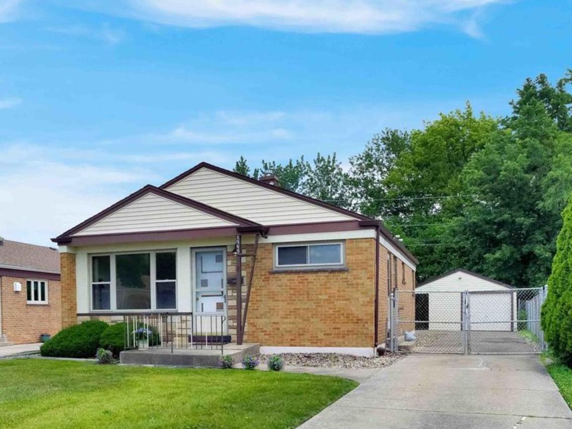 7943 S Kilpatrick Ave., Chicago, IL 60652