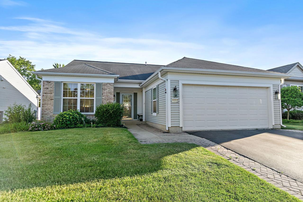 11715 Windsor Dr., Huntley, IL 60142