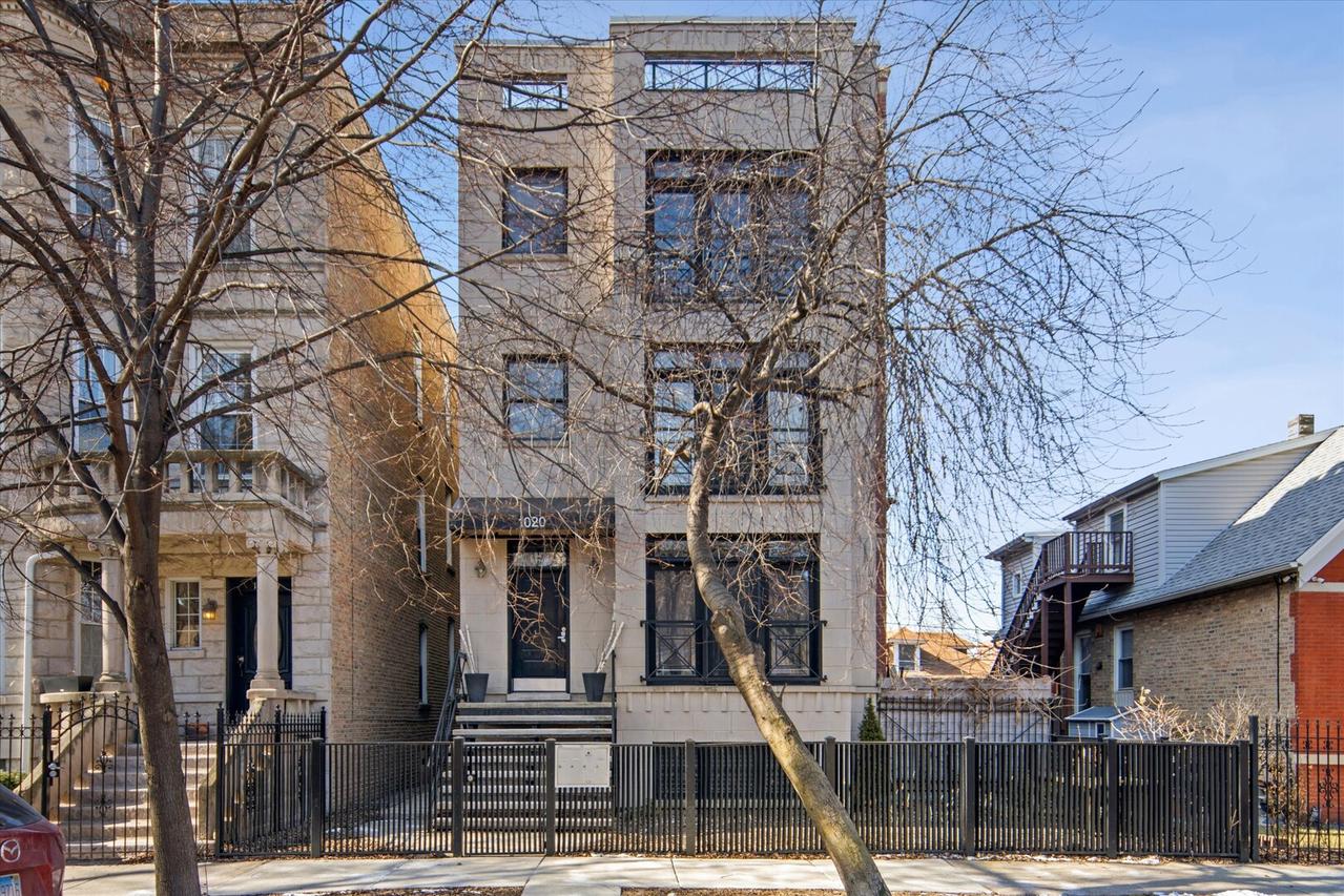 1020 N Mozart St. #2, Chicago, IL 60622