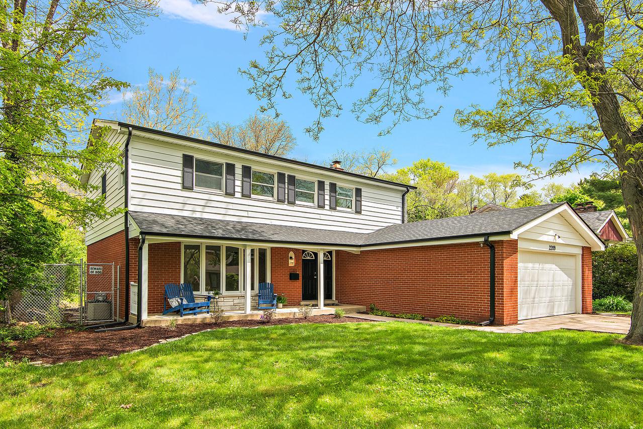 2209 Collett Ln., Flossmoor, IL 60422