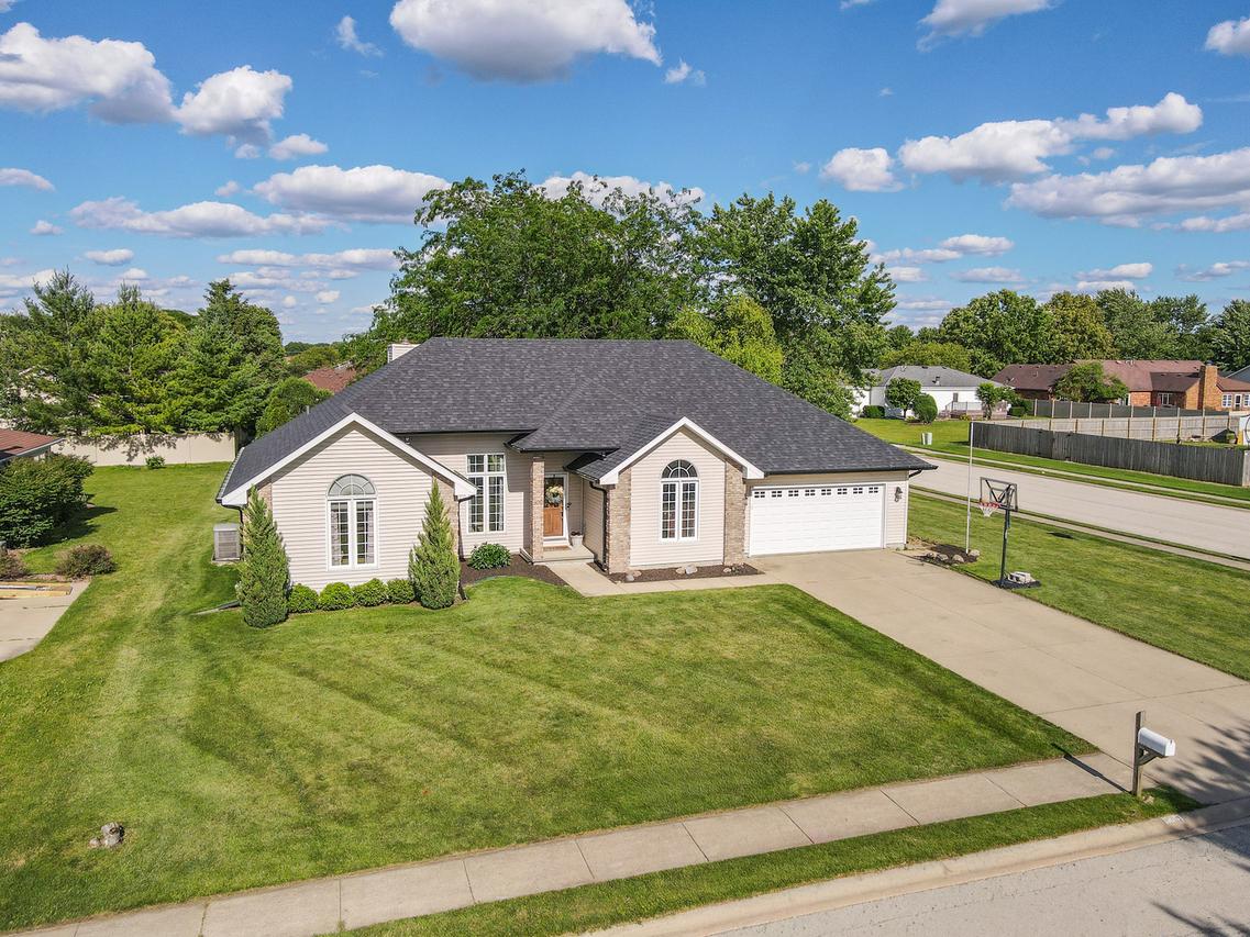 500 Willow Rd., Manteno, IL 60950