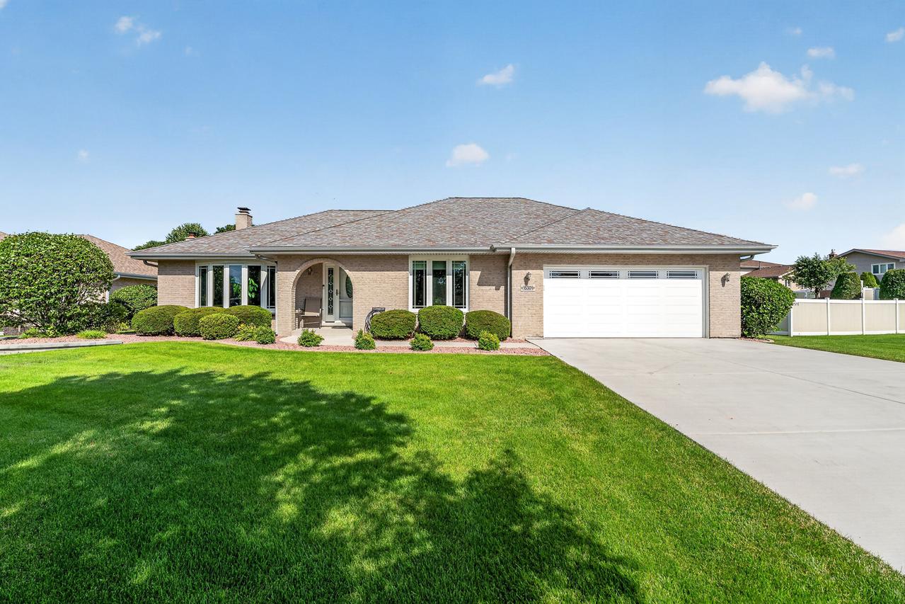 15301 Rosarie Dr., Homer Glen, IL 60491