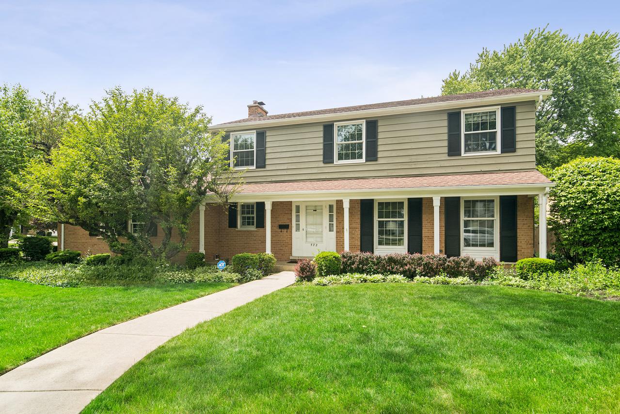 572 E Monterey Rd., Palatine, IL 60074