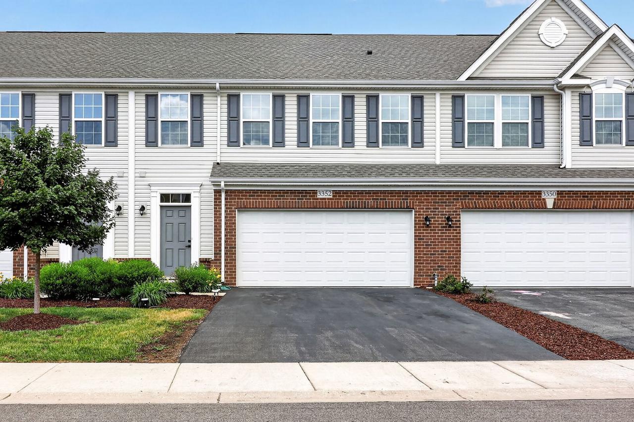3352 Helene Reider Dr., Montgomery, IL 60538
