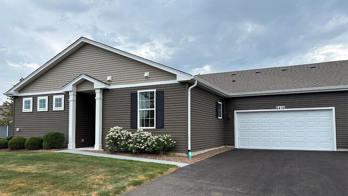 6438 Maple Glen Dr., Wonder Lake, IL 60097