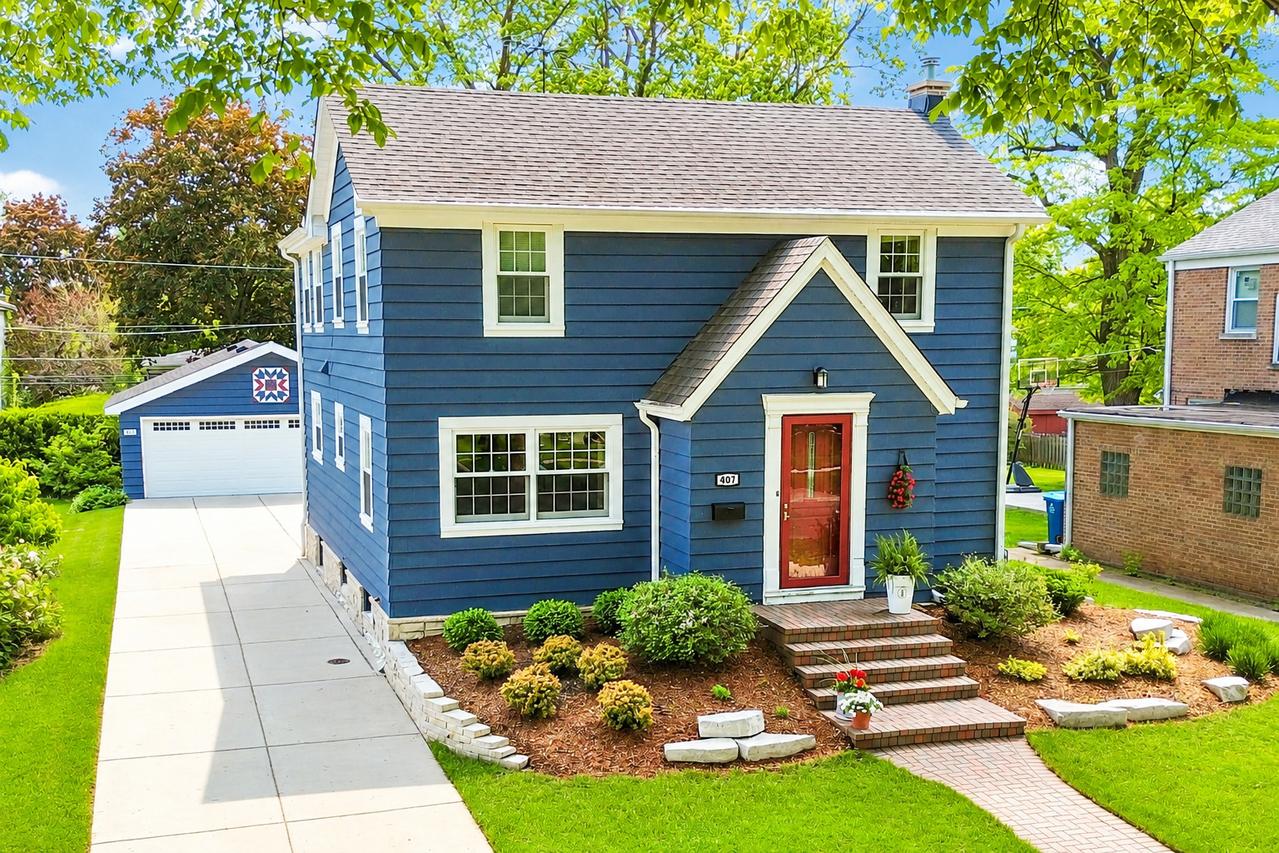 407 N Prospect Manor Ave., Mount Prospect, IL 60056