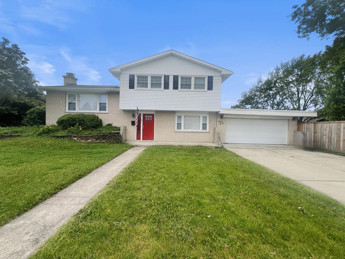 16230 76th Ave., Tinley Park, IL 60477
