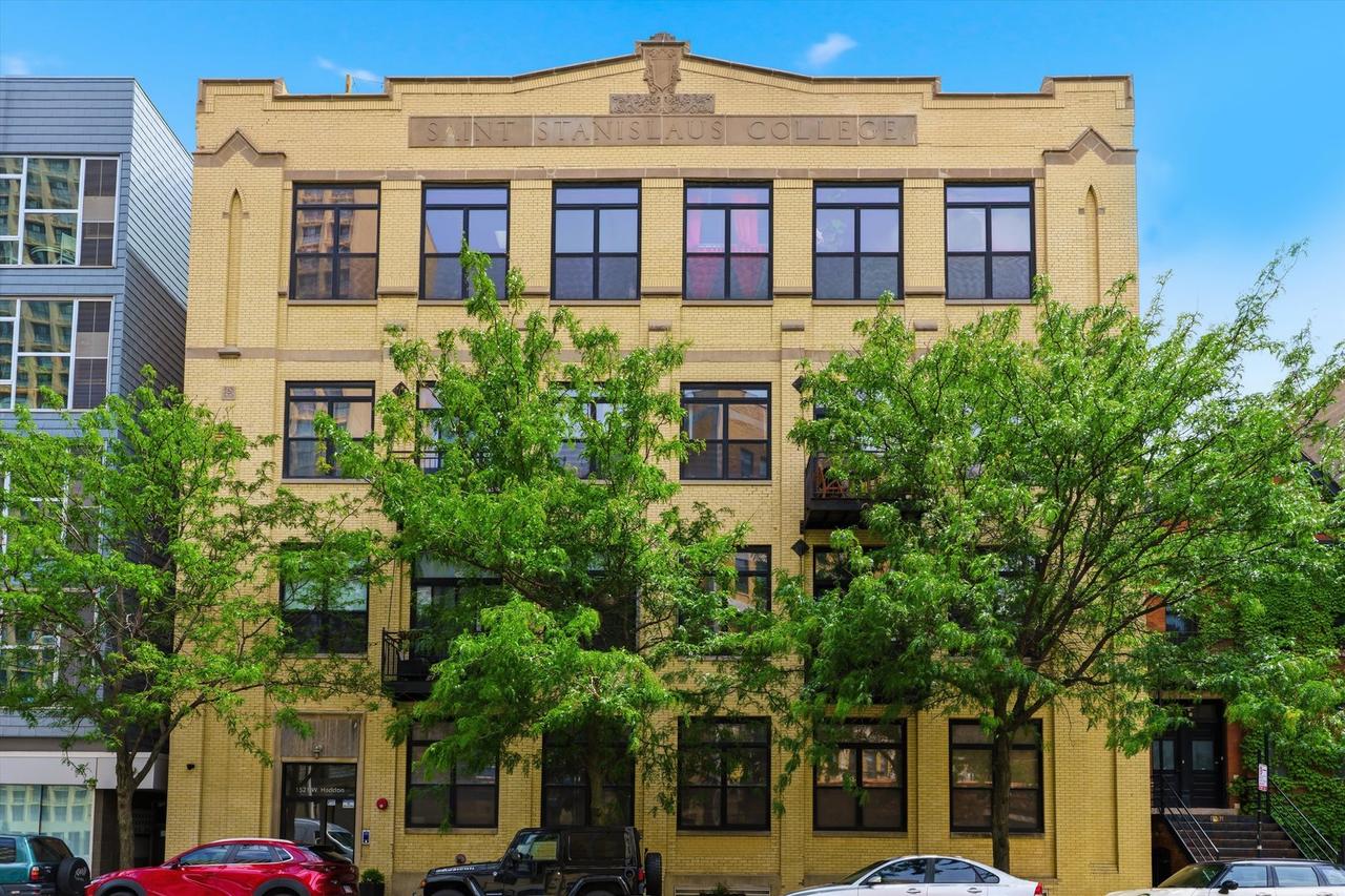 1521 W Haddon Ave. #3D, Chicago, IL 60642