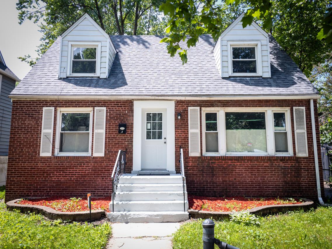 11616 S Harvard Ave., Chicago, IL 60628